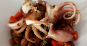 Insalata di moscardini e fagioli