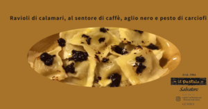 Ravioli di calamari, al sentore di caffè, aglio nero e pesto di carciofi